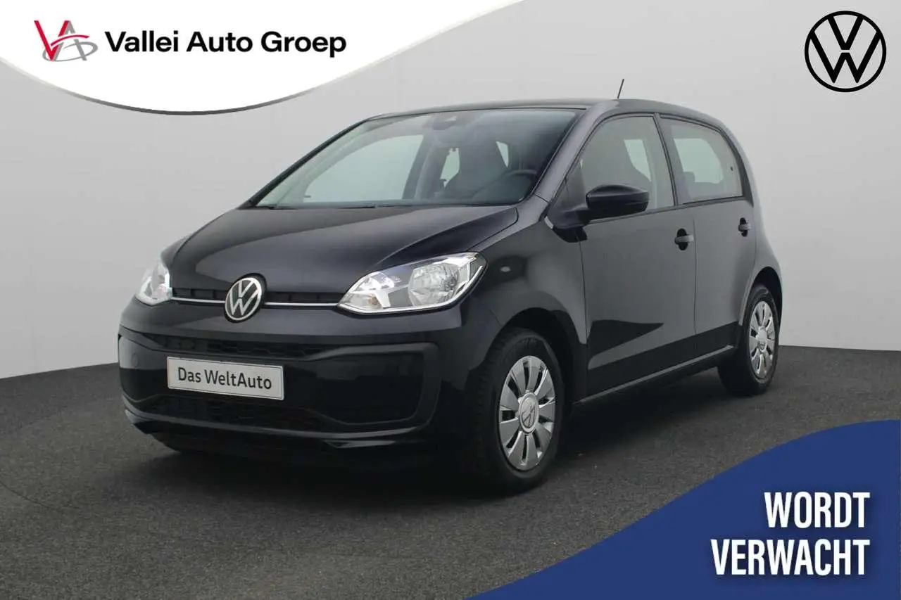 Photo 1 : Volkswagen Up! 2024 Petrol