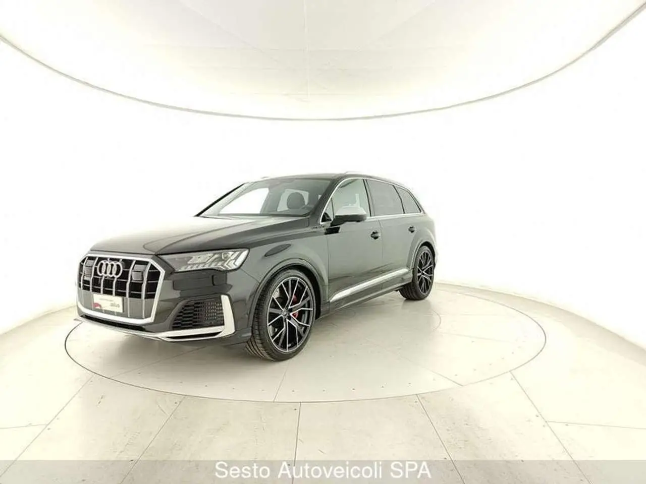 Photo 1 : Audi Sq7 2023 Essence