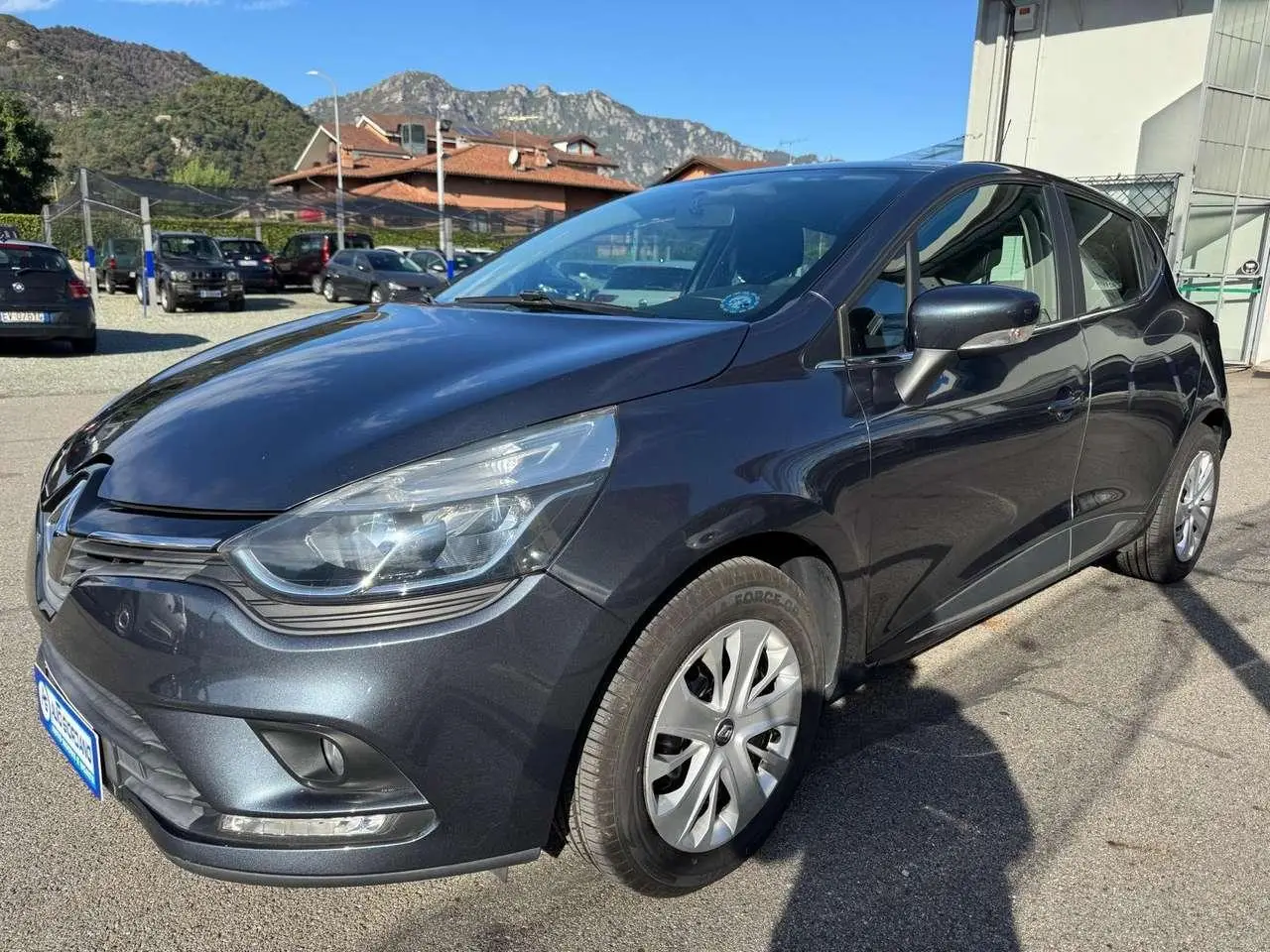 Photo 1 : Renault Clio 2017 Essence