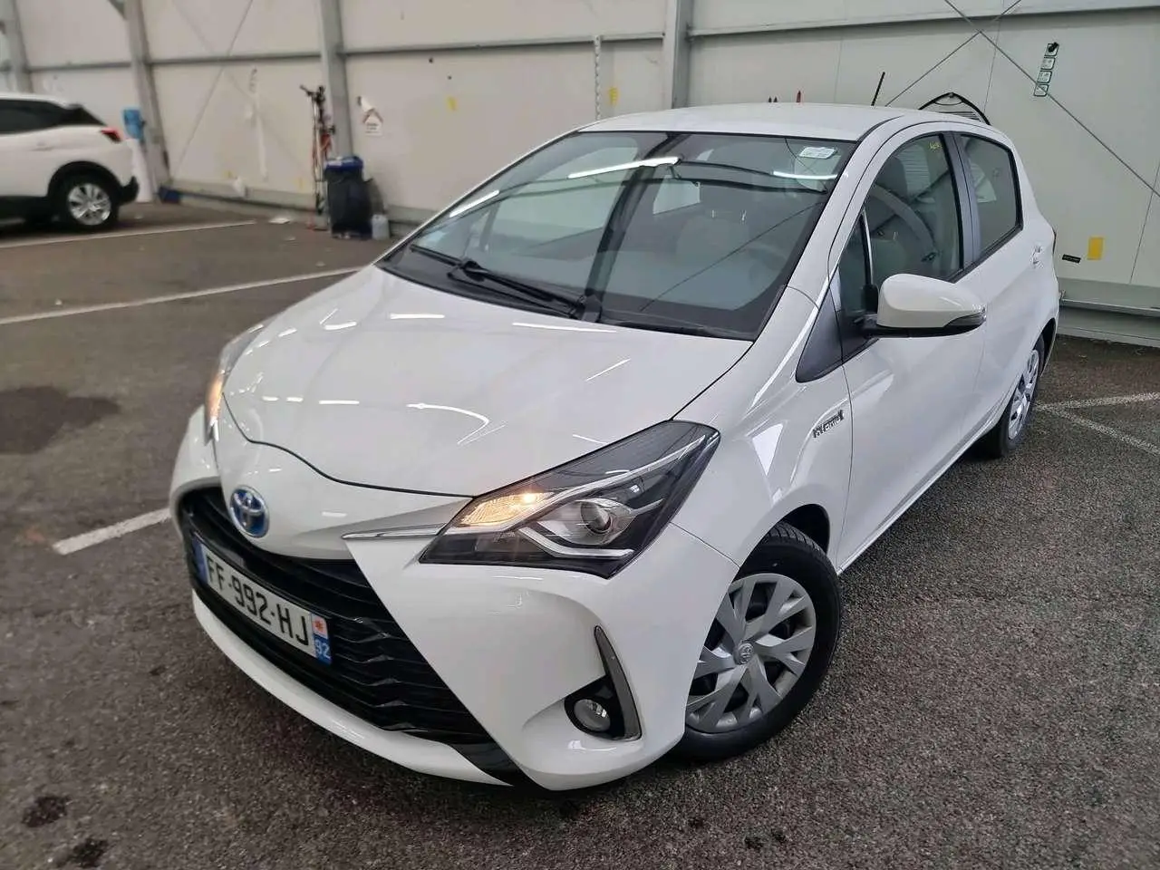 Photo 1 : Toyota Yaris 2019 Hybride