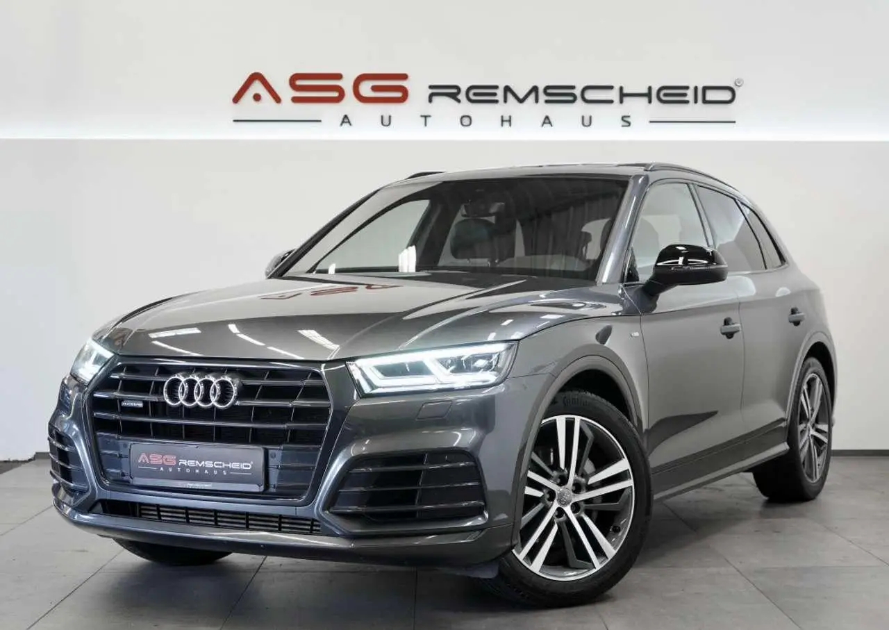 Photo 1 : Audi Q5 2018 Diesel