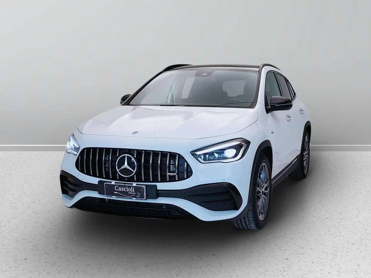 Photo 1 : Mercedes-benz Classe Gla 2023 Petrol