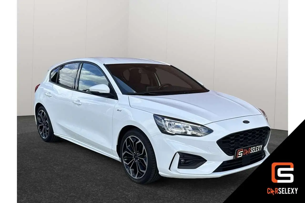 Photo 1 : Ford Focus 2022 Essence