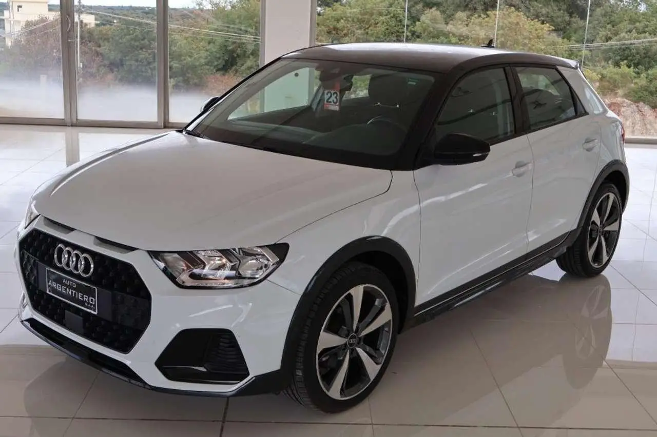 Photo 1 : Audi A1 2021 Petrol