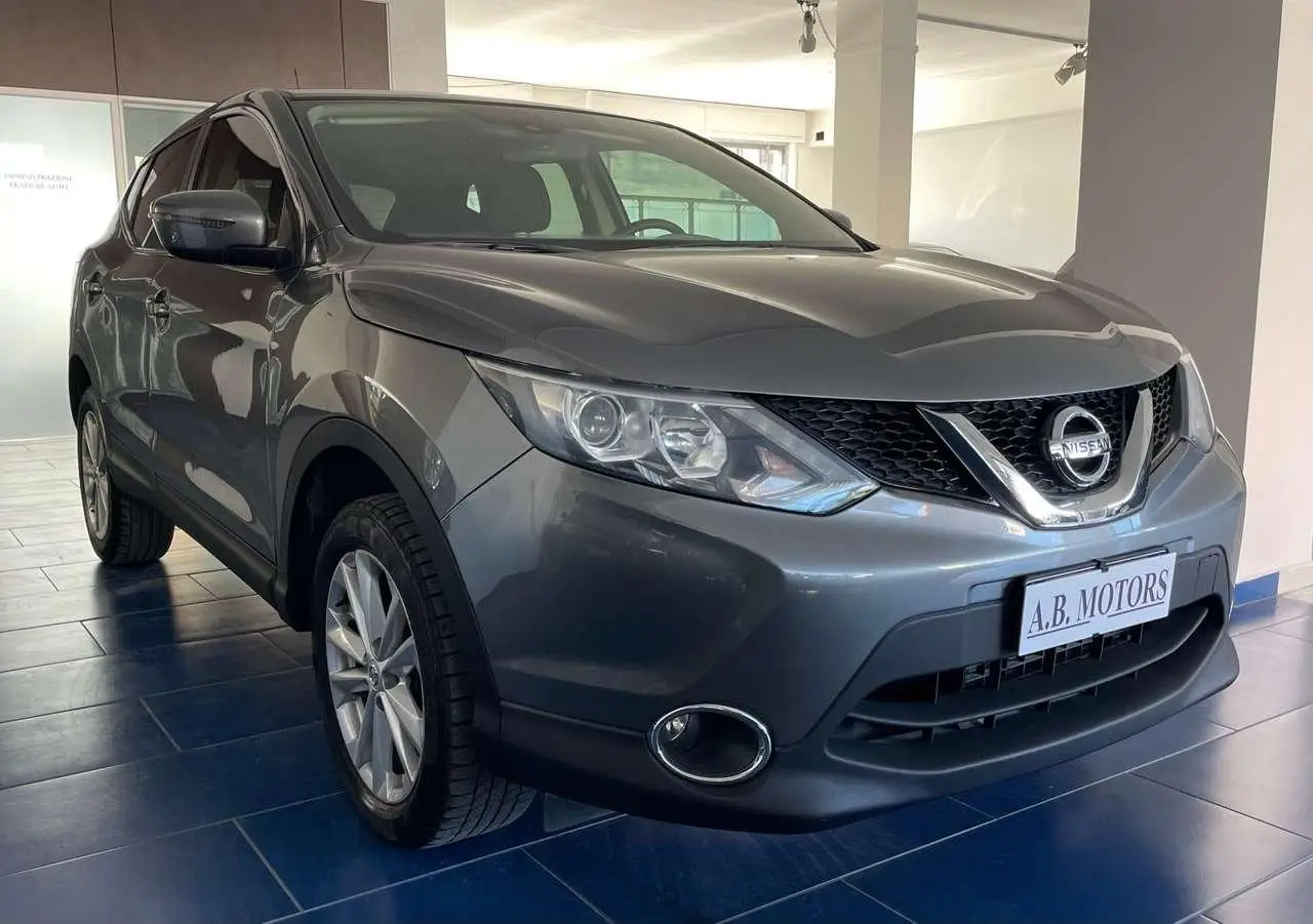 Photo 1 : Nissan Qashqai 2017 Diesel