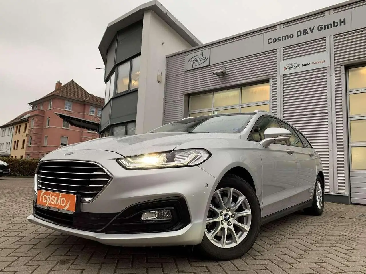 Photo 1 : Ford Mondeo 2019 Petrol