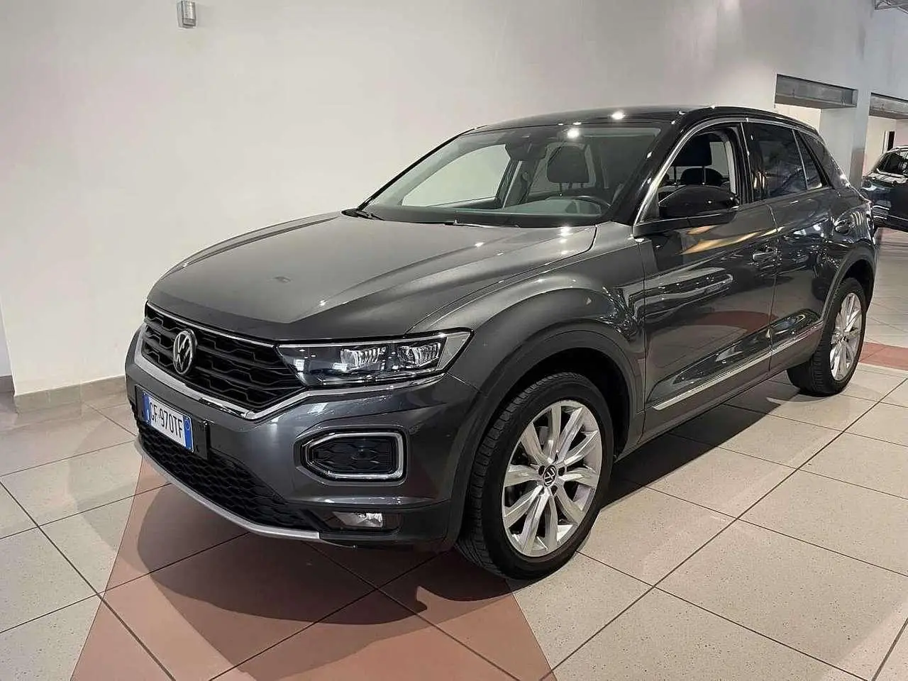 Photo 1 : Volkswagen T-roc 2021 Petrol