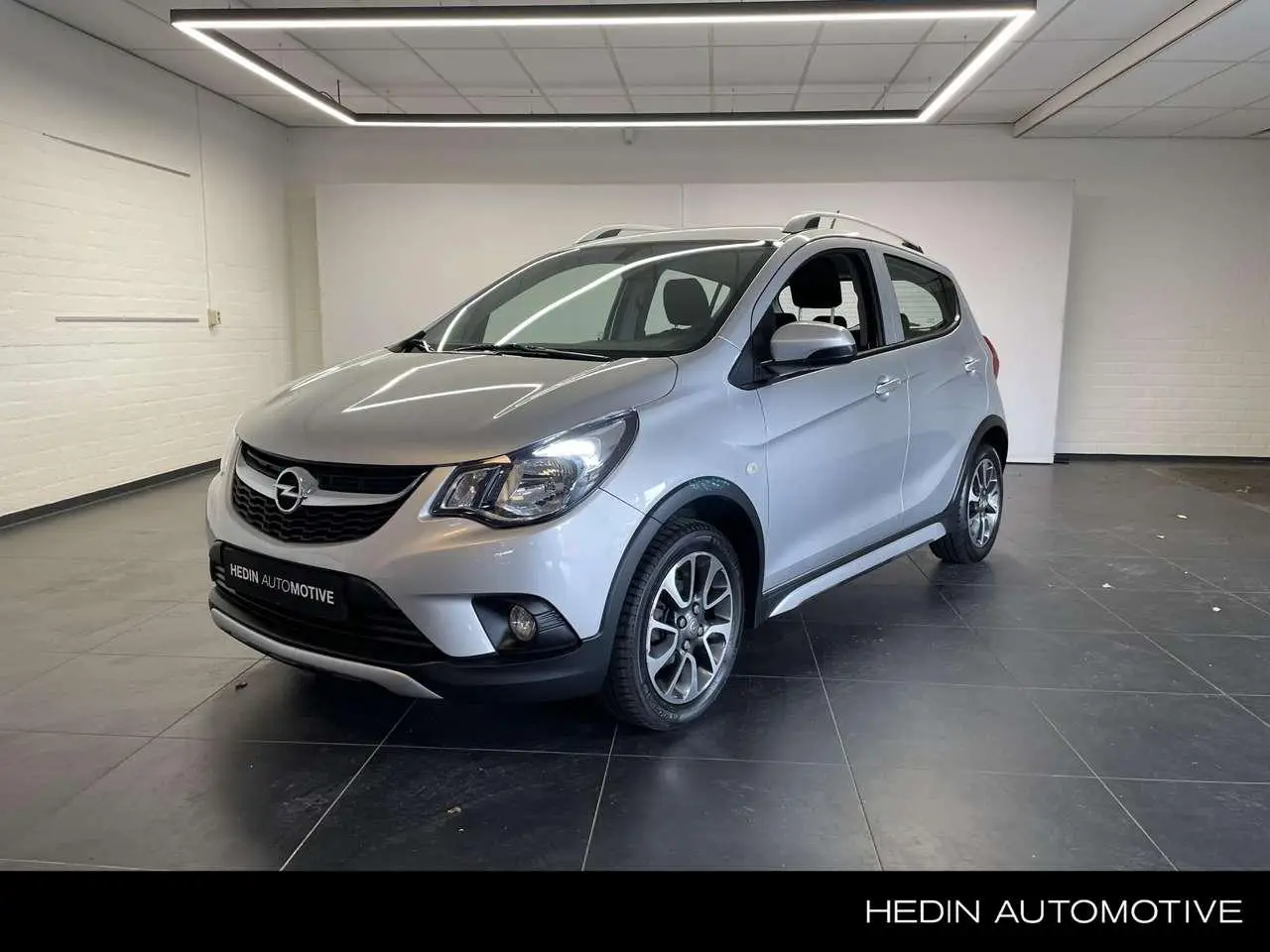 Photo 1 : Opel Karl 2018 Petrol