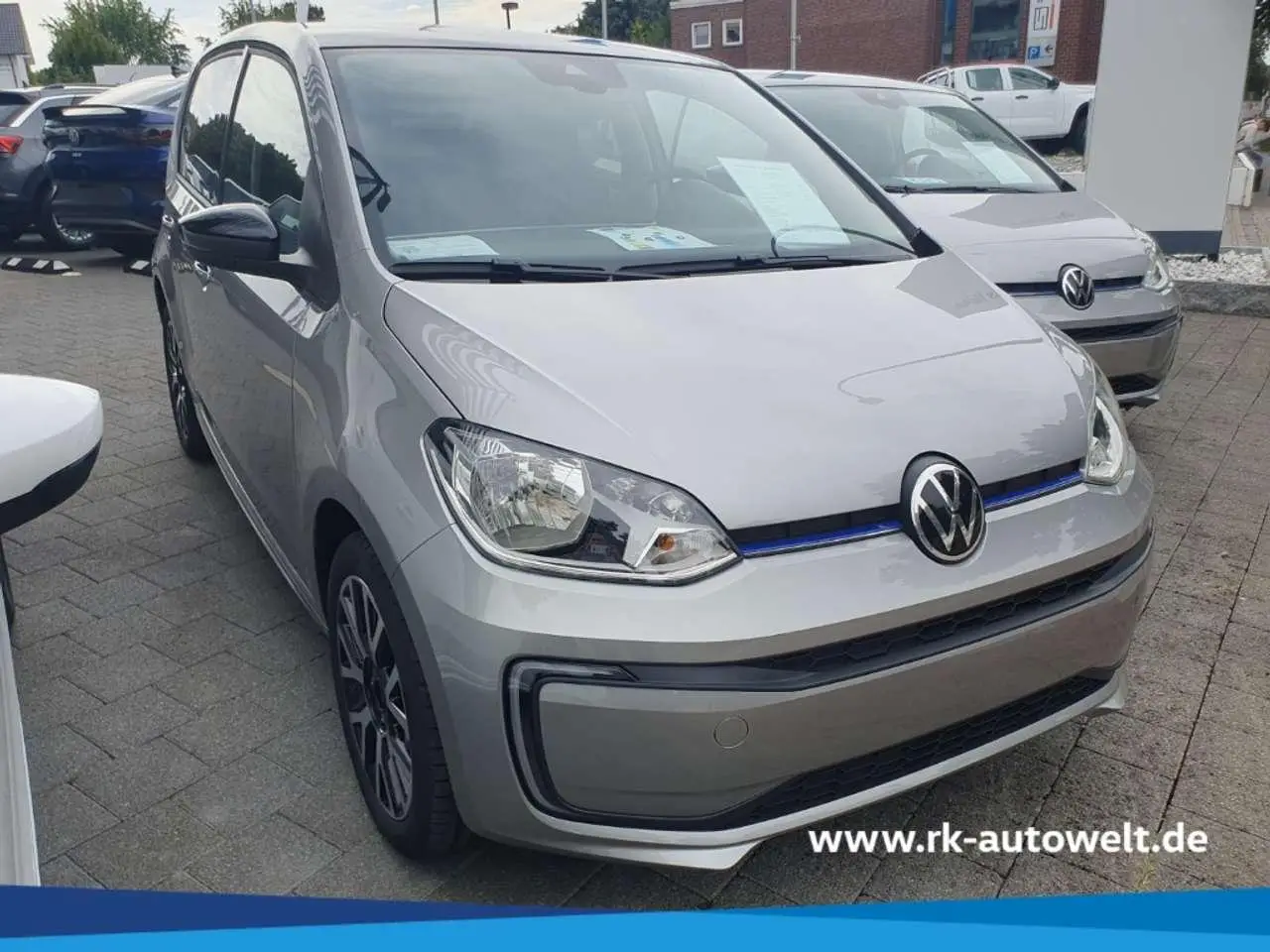 Photo 1 : Volkswagen Up! 2024 Électrique