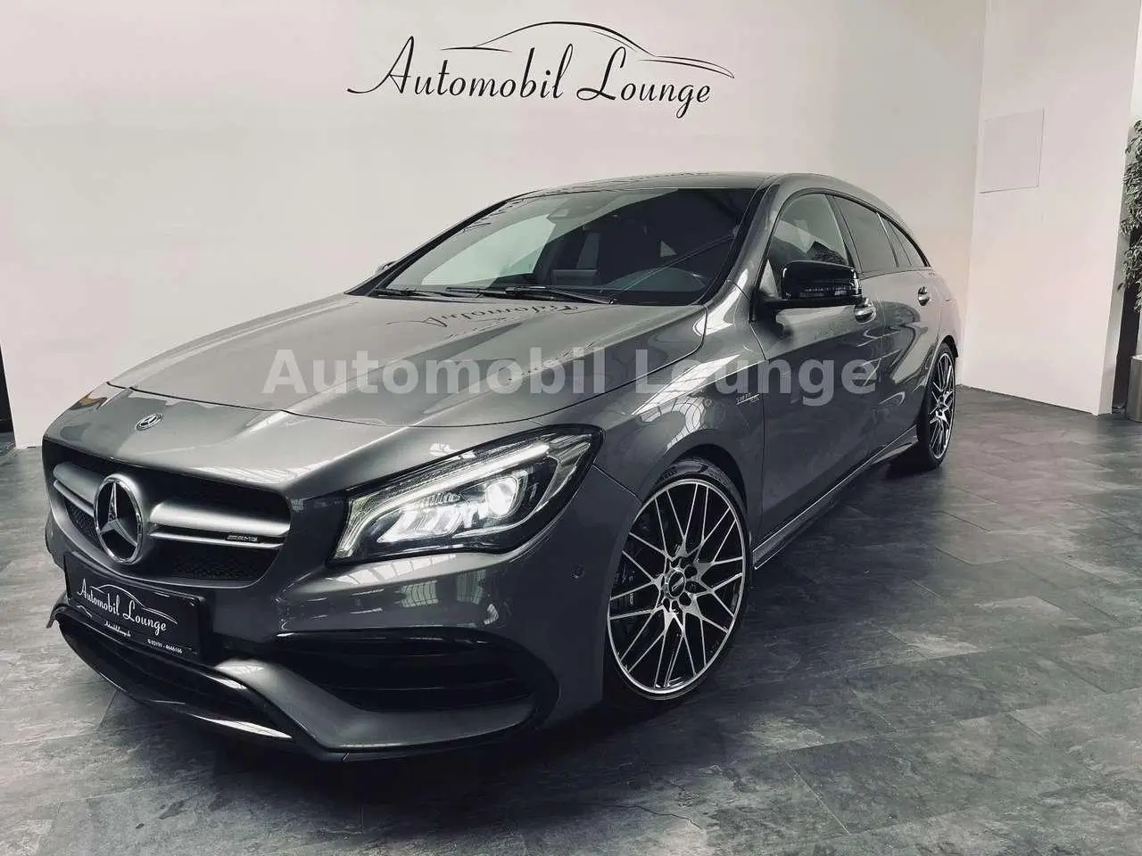 Photo 1 : Mercedes-benz Classe Cla 2018 Essence