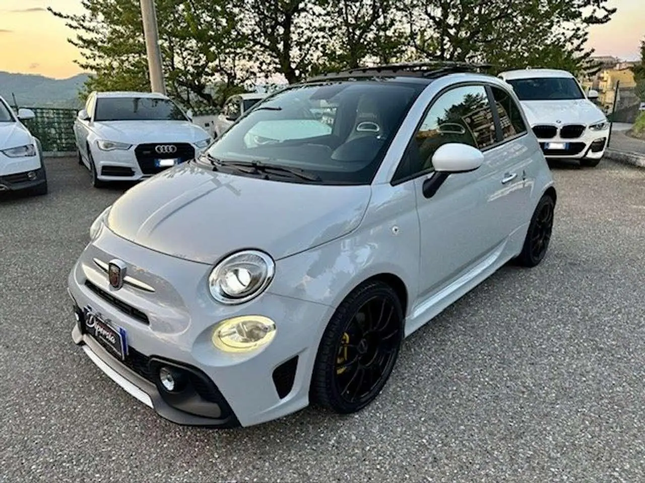 Photo 1 : Abarth 595 2019 Petrol