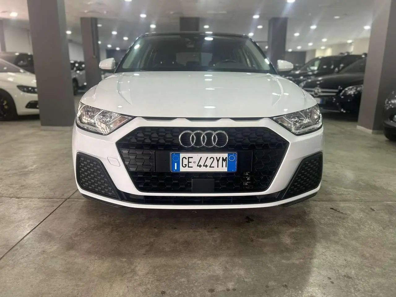 Photo 1 : Audi A1 2019 Essence