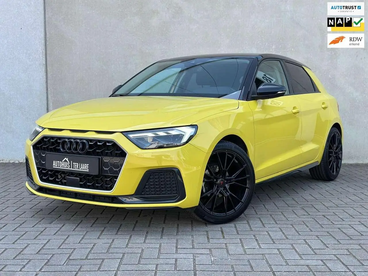 Photo 1 : Audi A1 2019 Essence