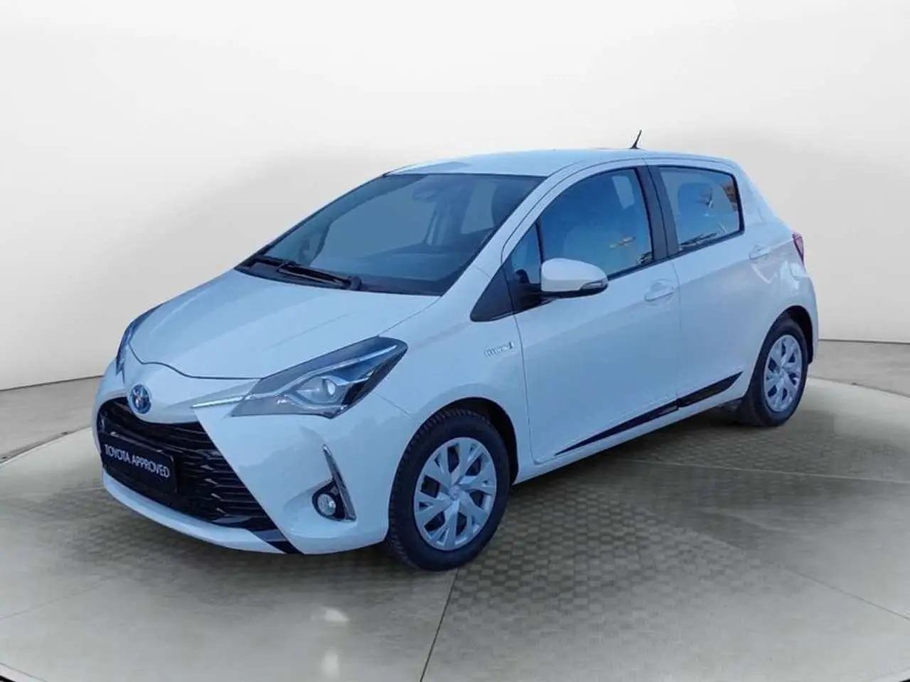 Photo 1 : Toyota Yaris 2019 Hybride