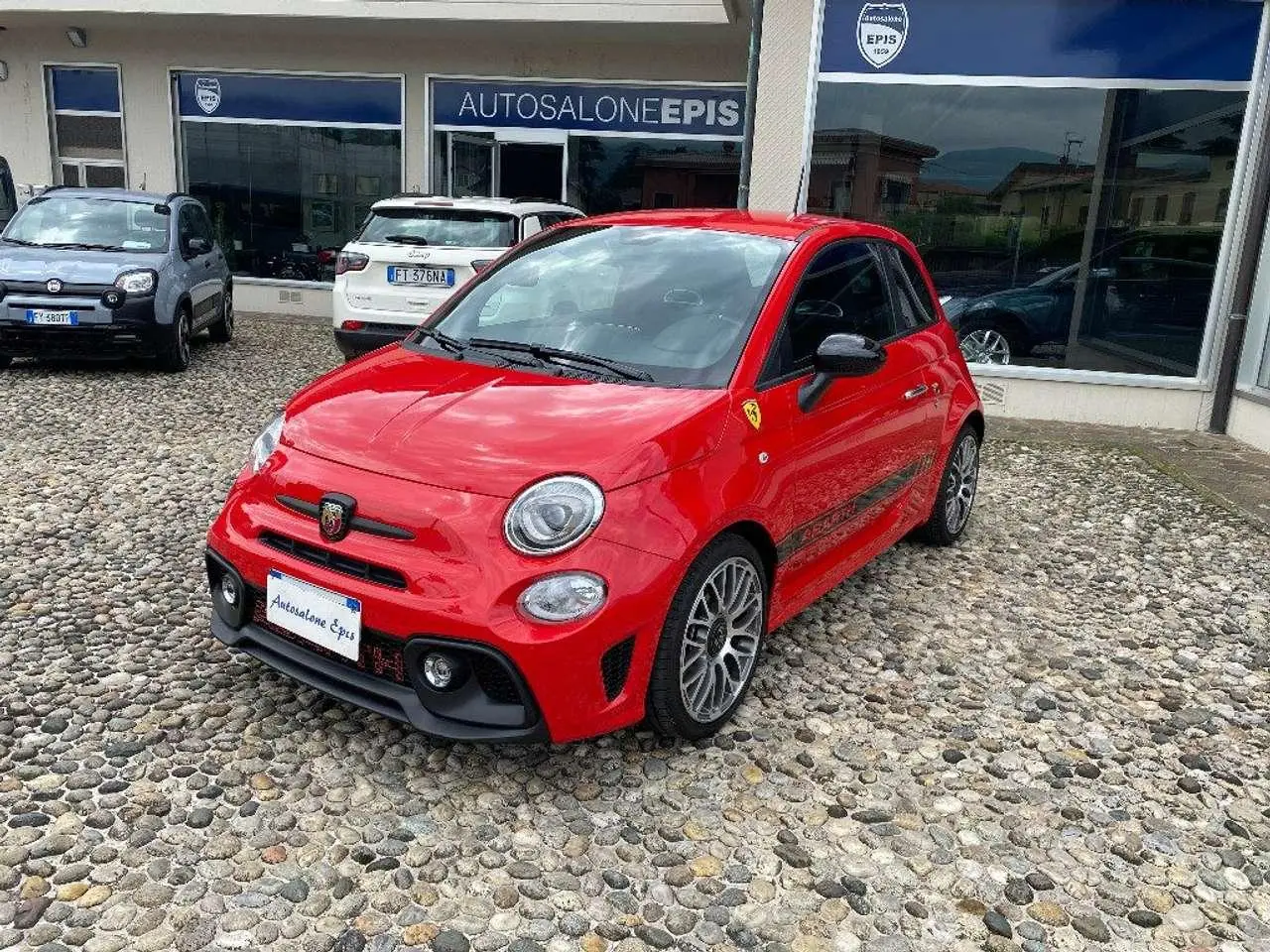 Photo 1 : Abarth 595 2017 Petrol