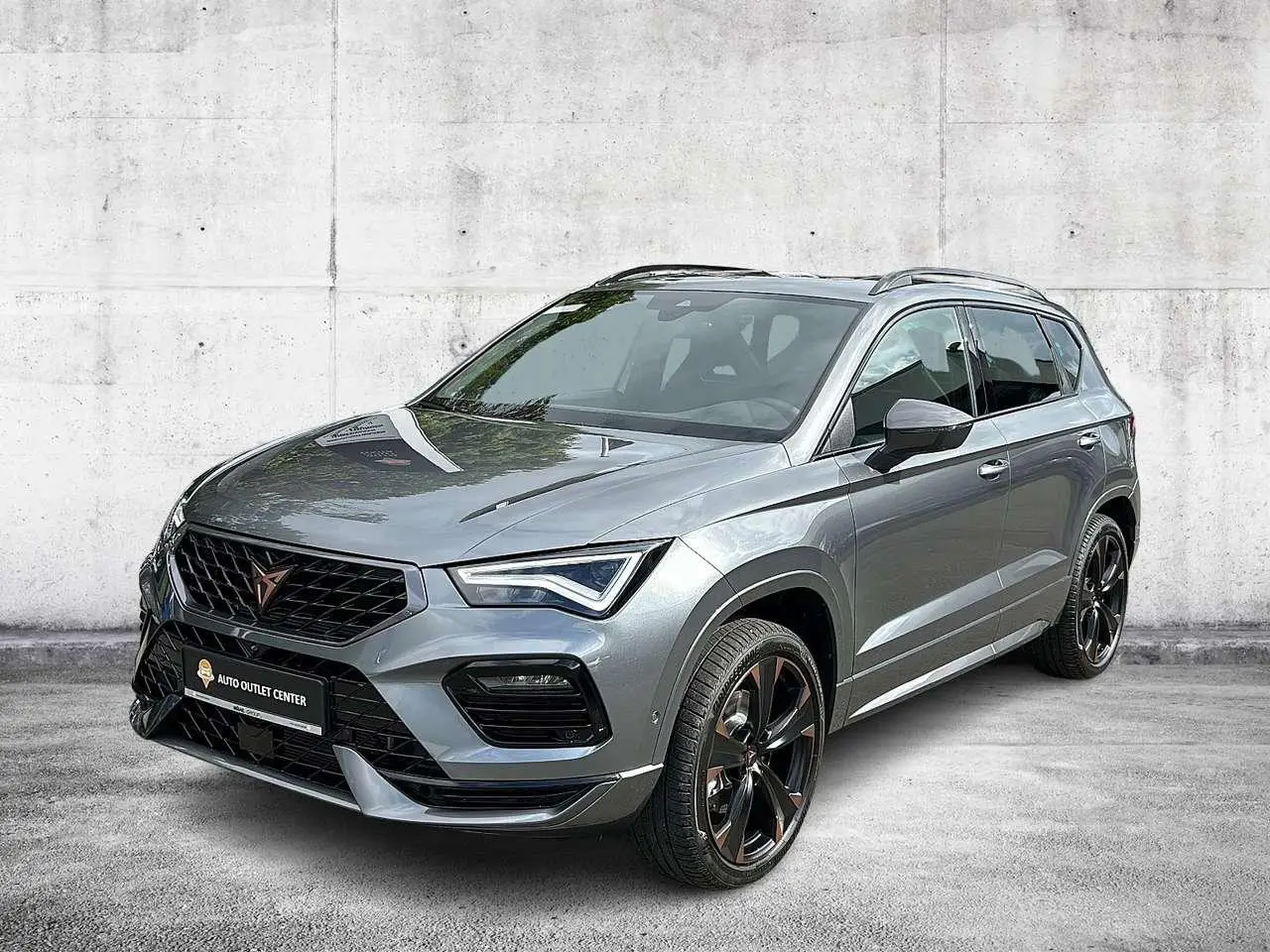 Photo 1 : Cupra Ateca 2024 Petrol