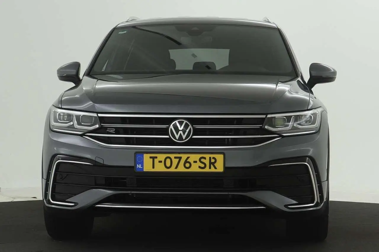 Photo 1 : Volkswagen Tiguan 2023 Essence