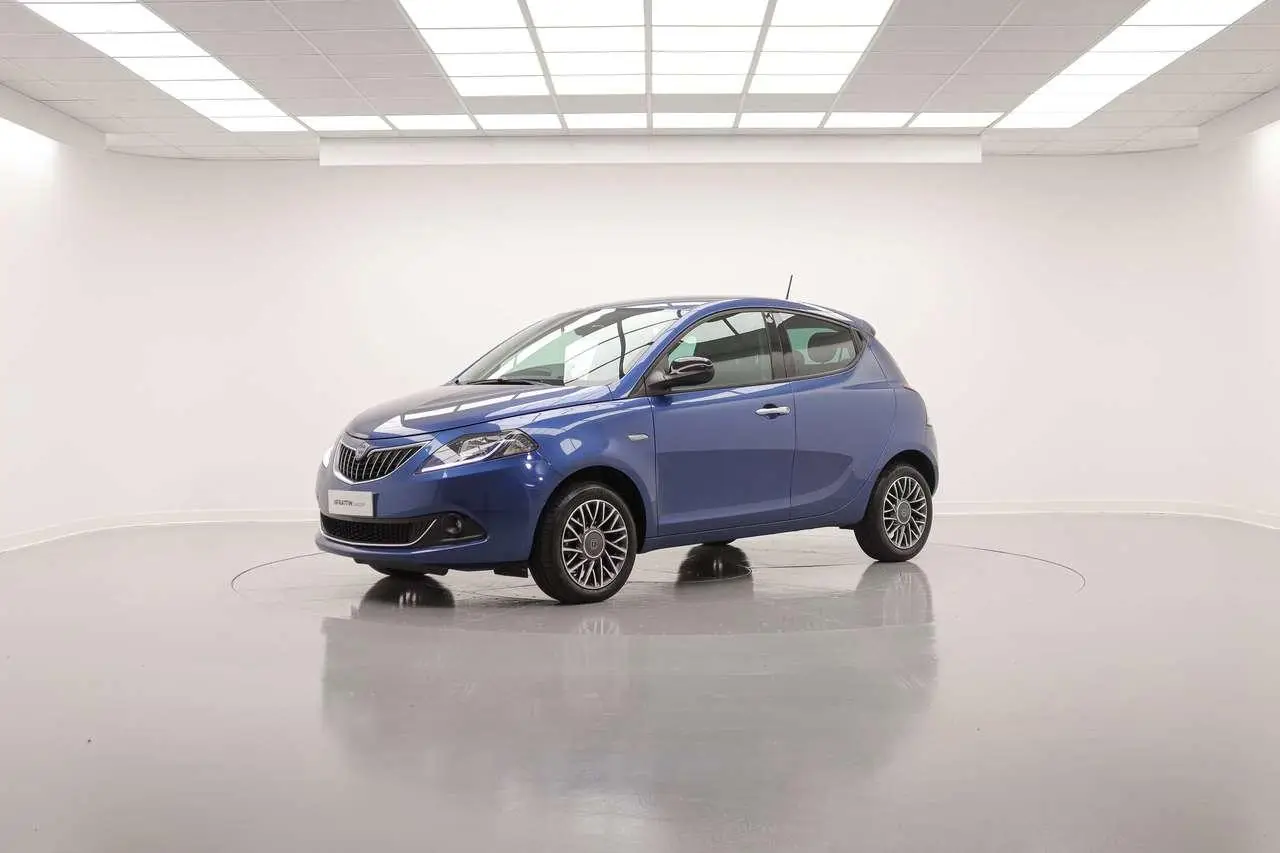 Photo 1 : Lancia Ypsilon 2023 Hybrid