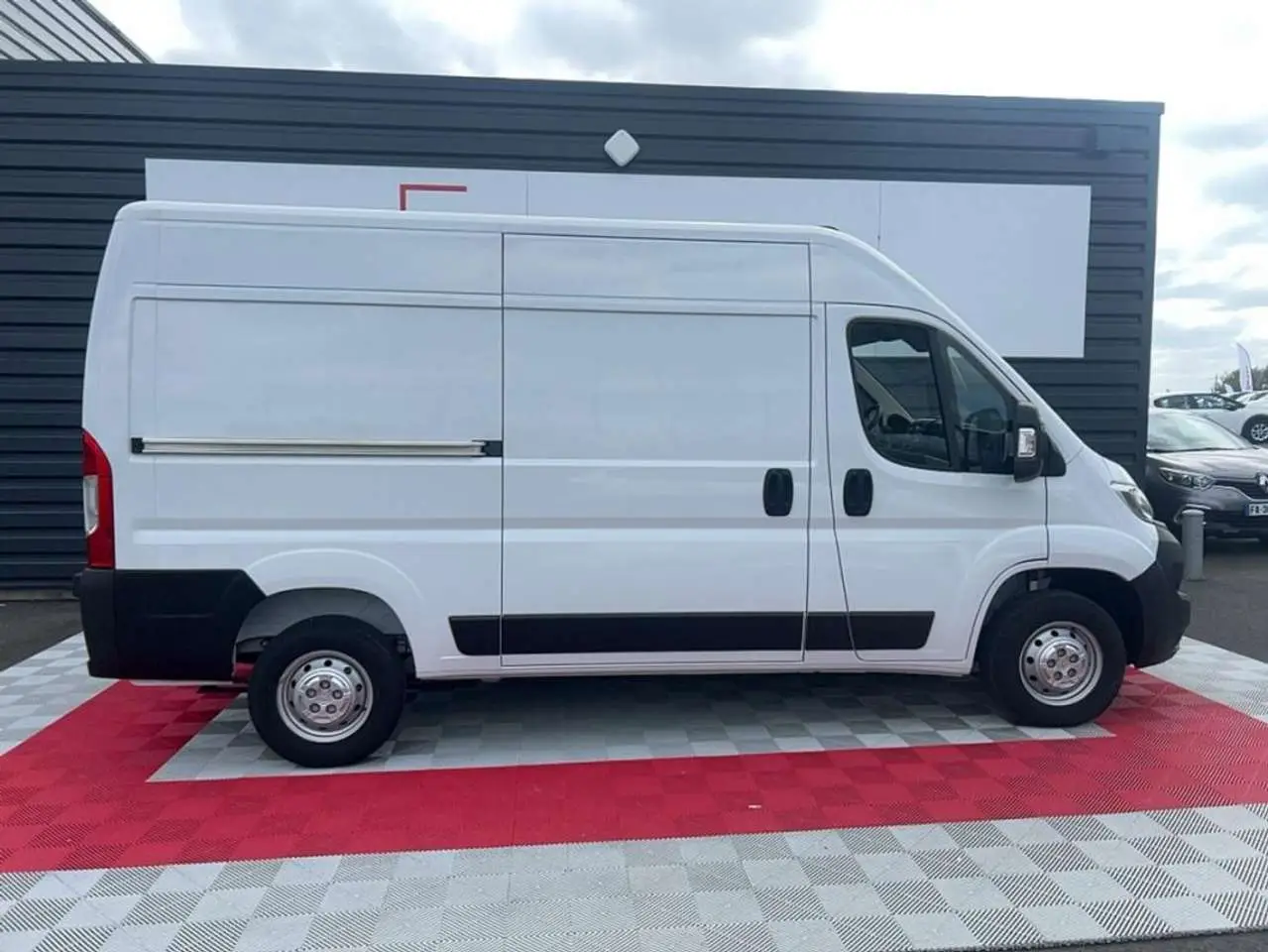 Photo 1 : Opel Movano 2022 Diesel