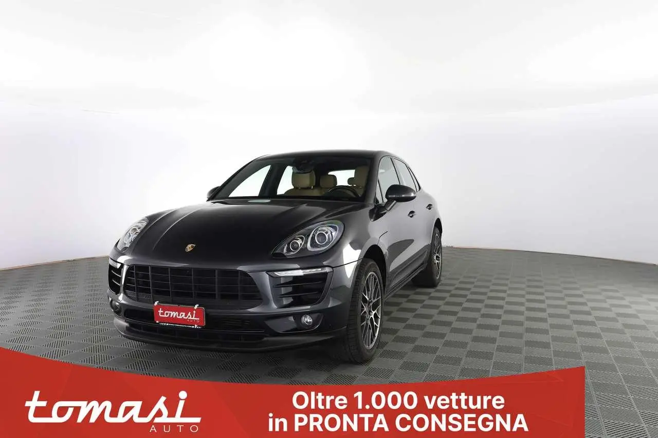 Photo 1 : Porsche Macan 2018 Essence