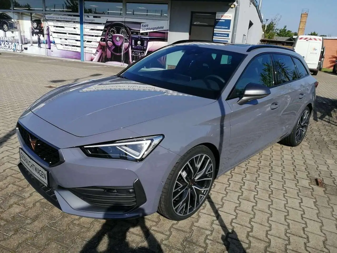 Photo 1 : Cupra Leon 2024 Essence