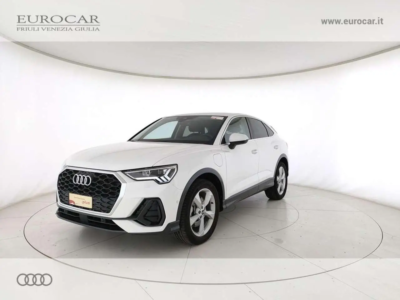 Photo 1 : Audi Q3 2021 Hybrid