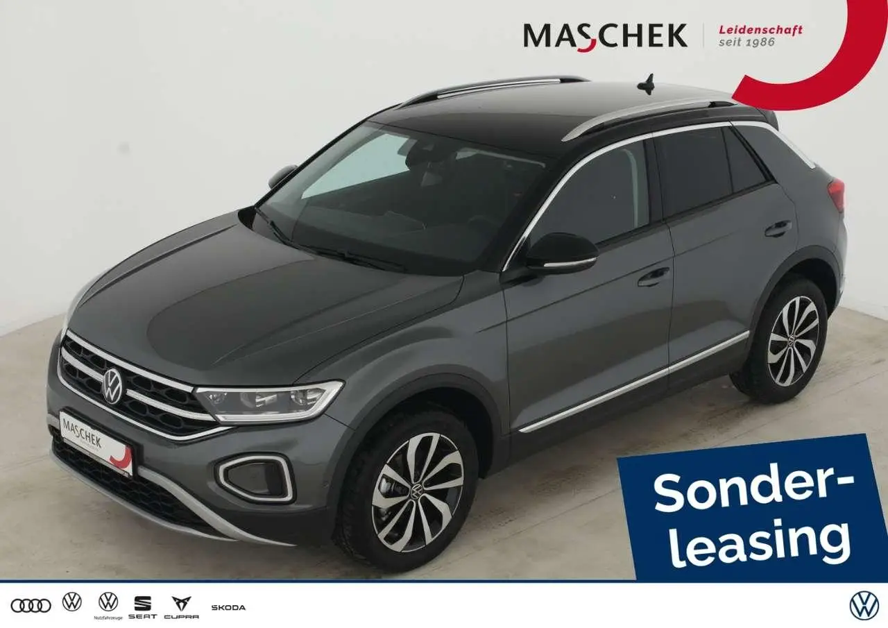 Photo 1 : Volkswagen T-roc 2024 Essence