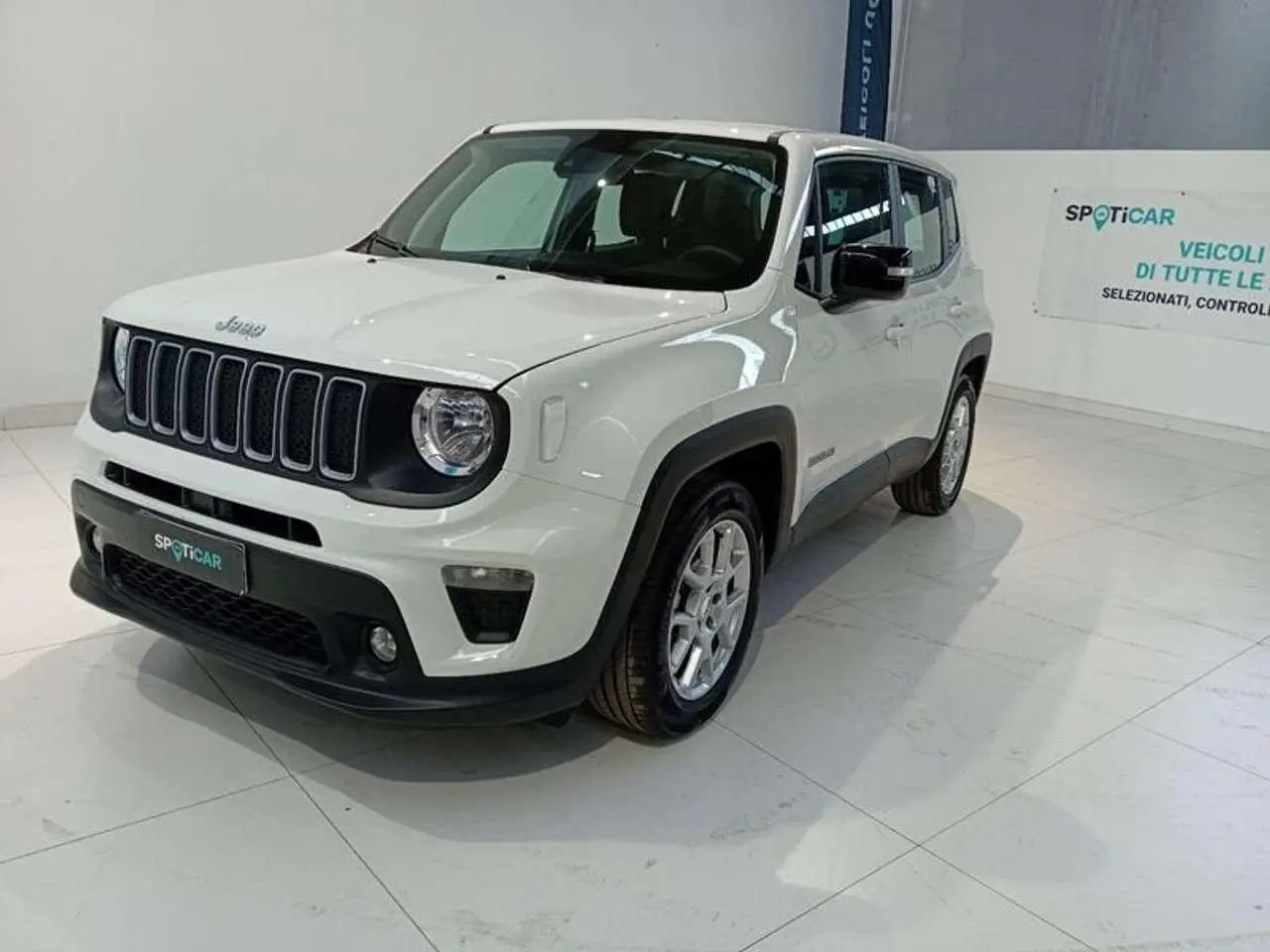 Photo 1 : Jeep Renegade 2023 Essence