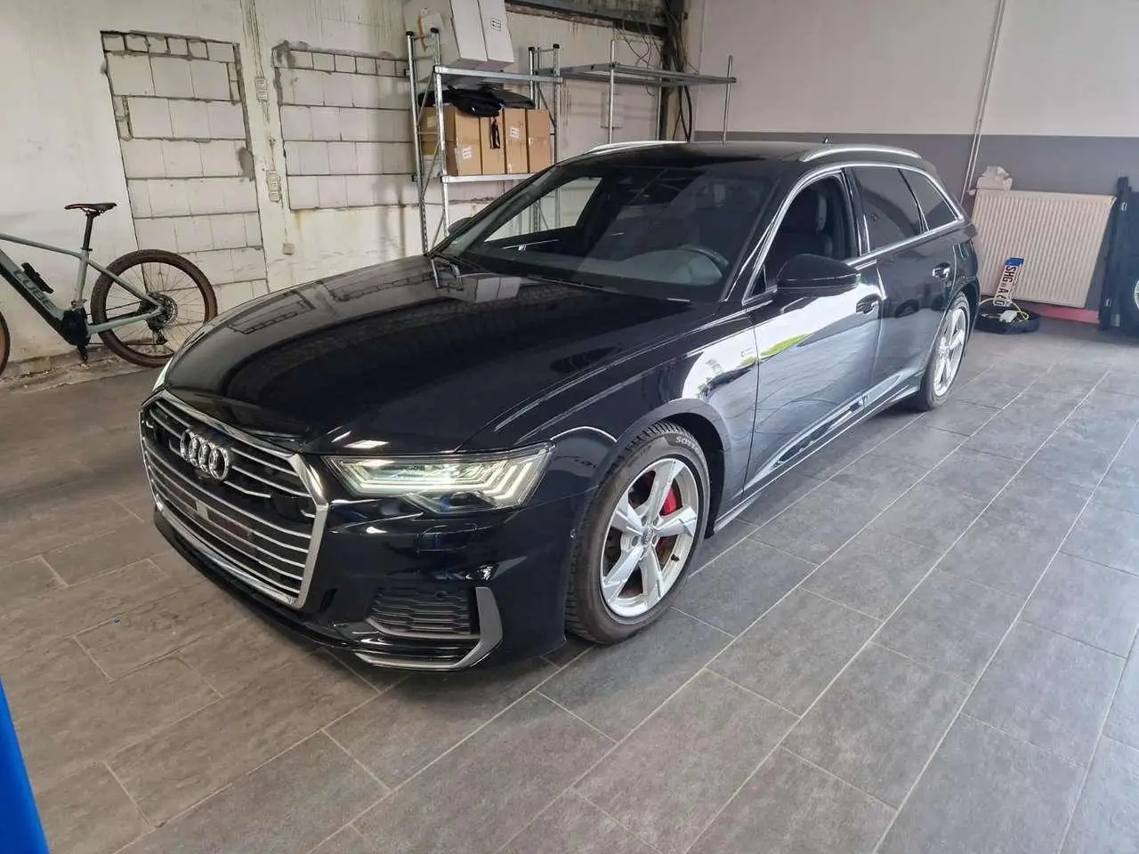 Photo 1 : Audi A6 2020 Hybride