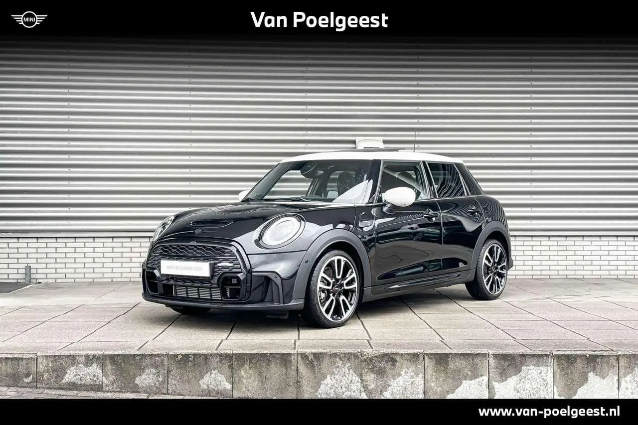 Photo 1 : Mini Cooper 2023 Petrol