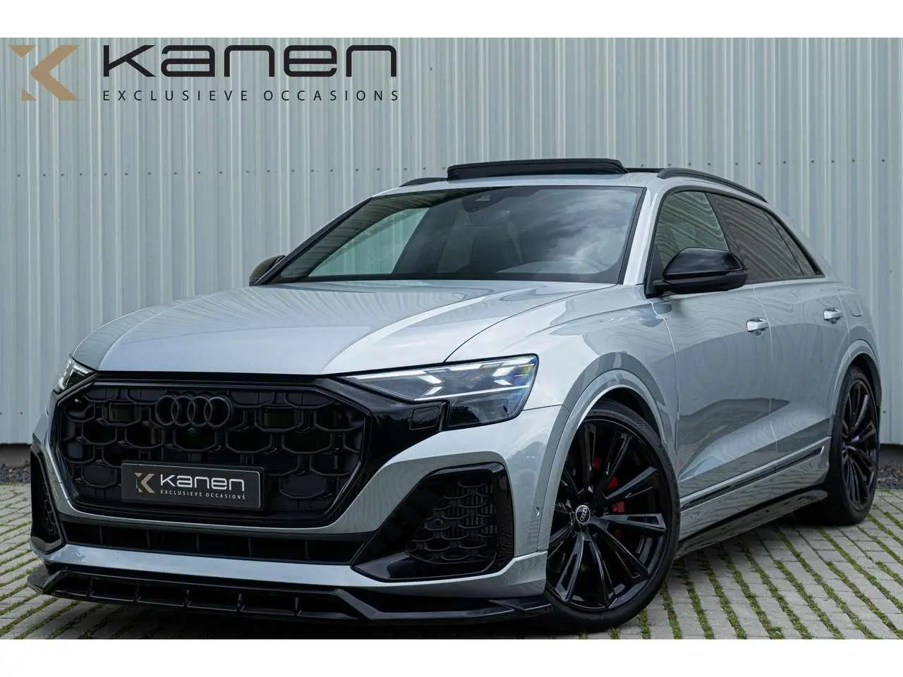 Photo 1 : Audi Q8 2024 Hybrid