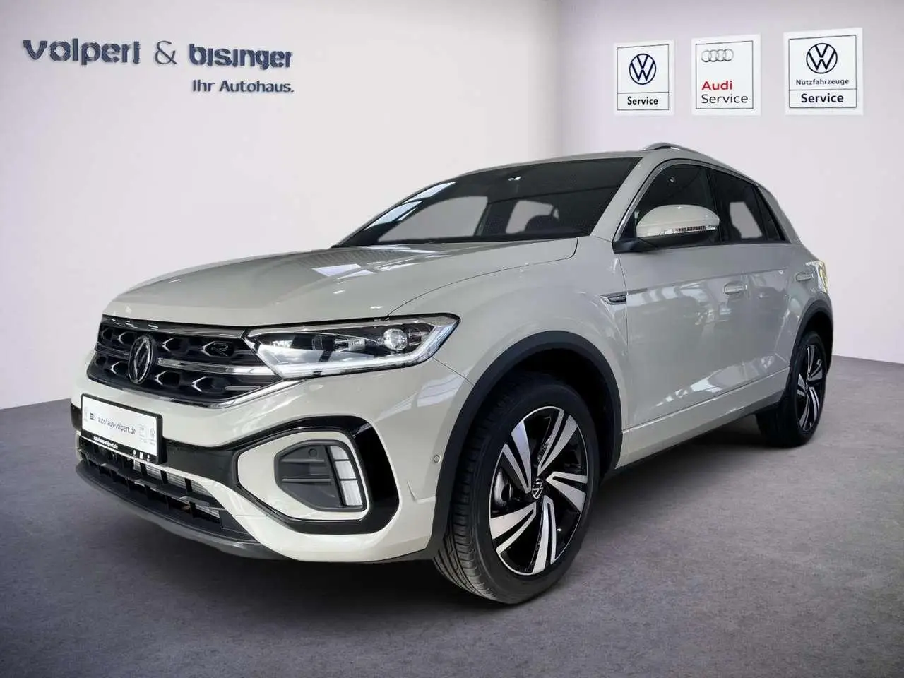 Photo 1 : Volkswagen T-roc 2024 Essence