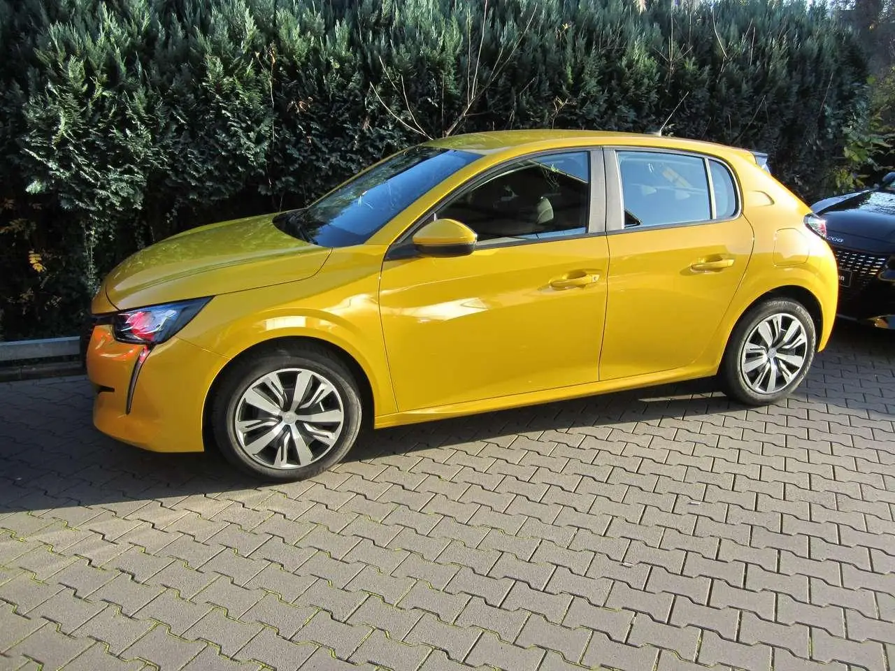 Photo 1 : Peugeot 208 2020 Petrol