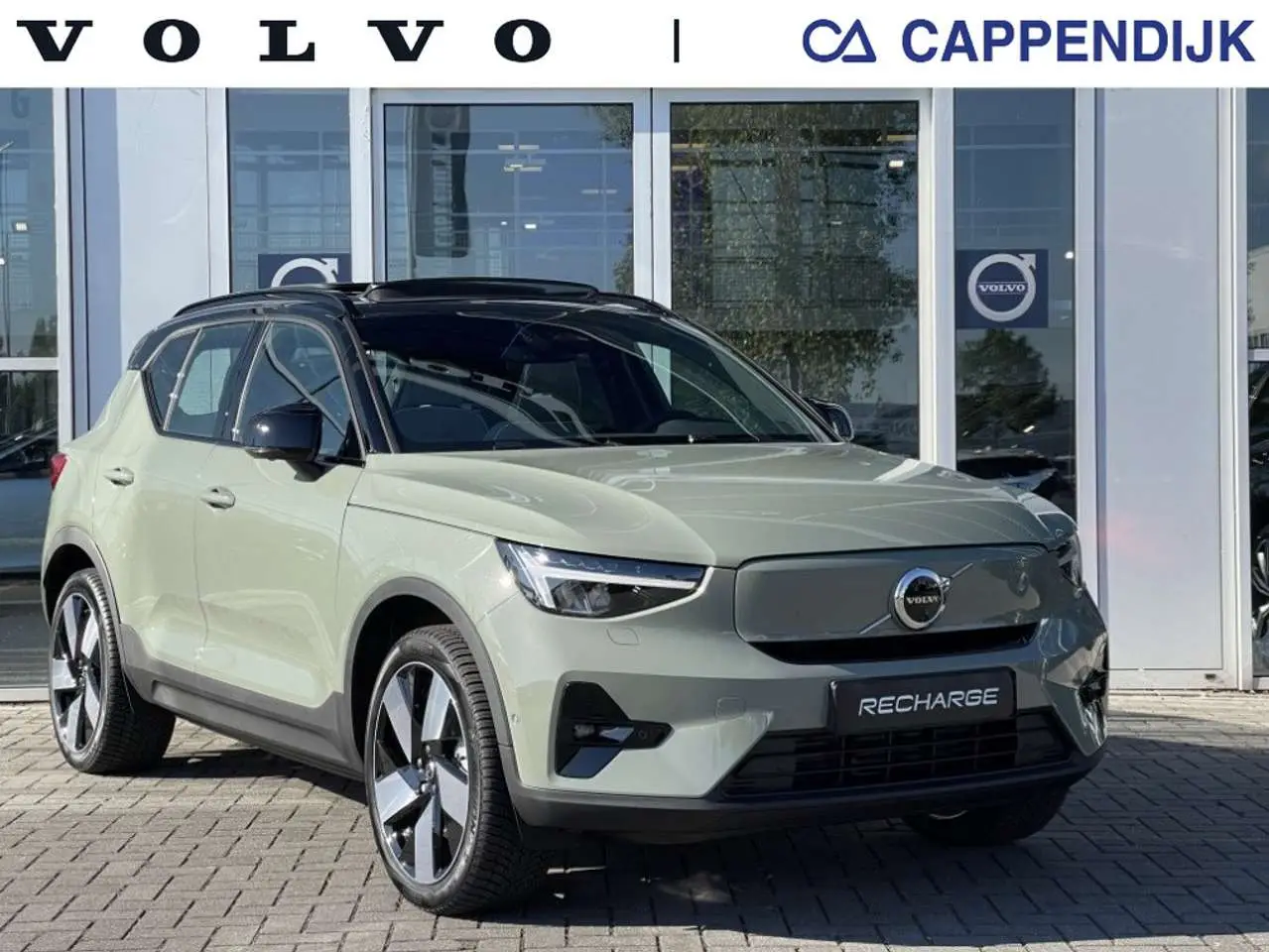 Photo 1 : Volvo Xc40 2024 Electric