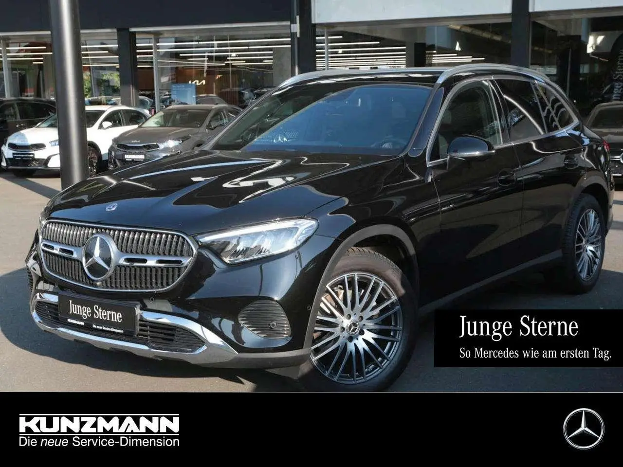 Photo 1 : Mercedes-benz Classe Glc 2023 Petrol