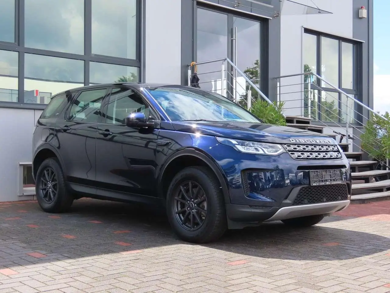 Photo 1 : Land Rover Discovery 2020 Essence