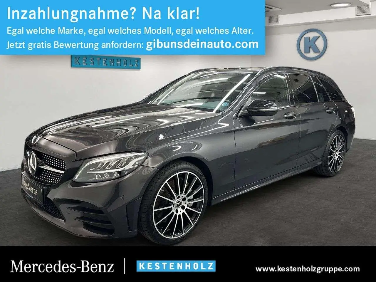 Photo 1 : Mercedes-benz Classe C 2020 Petrol