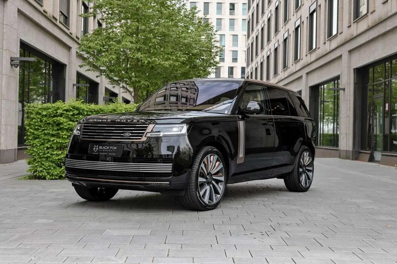 Photo 1 : Land Rover Range Rover 2024 Essence