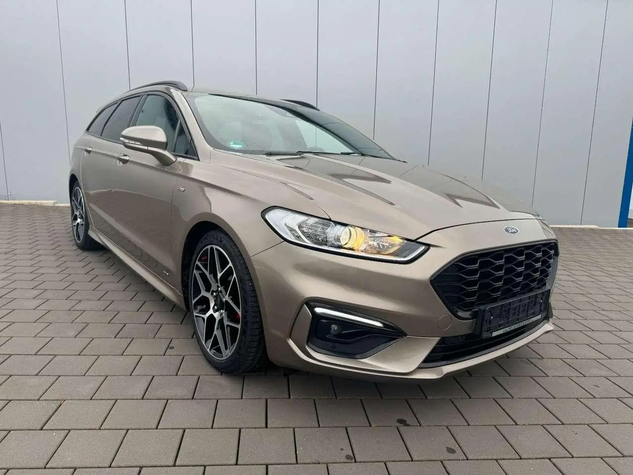 Photo 1 : Ford Mondeo 2020 Diesel