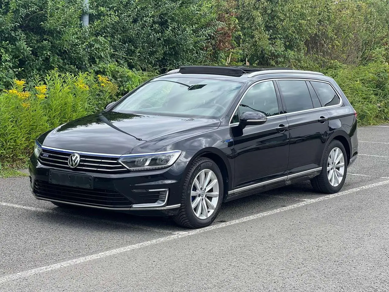 Photo 1 : Volkswagen Passat 2016 Essence