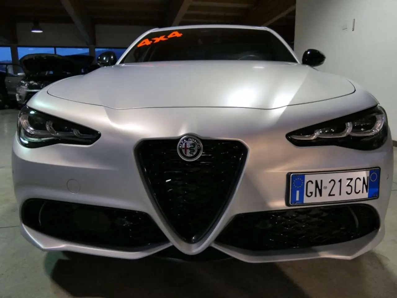 Photo 1 : Alfa Romeo Giulia 2023 Petrol