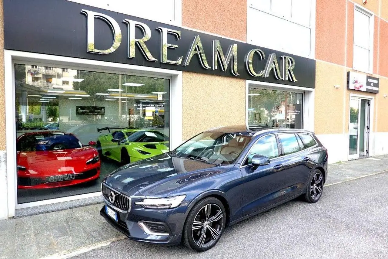 Photo 1 : Volvo V60 2020 Diesel