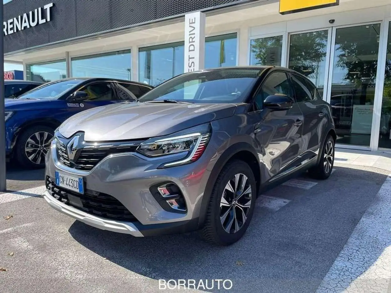 Photo 1 : Renault Captur 2023 Essence