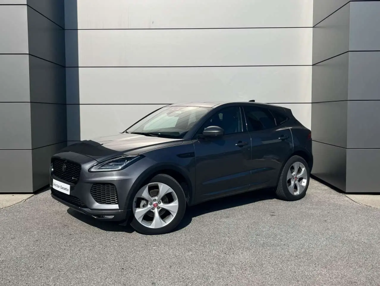 Photo 1 : Jaguar E-pace 2020 Diesel