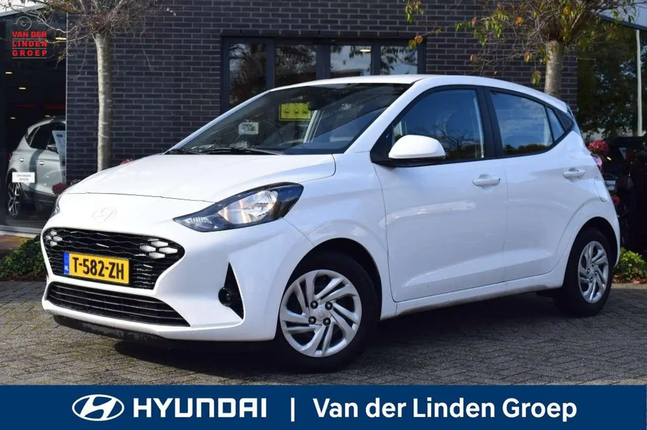 Photo 1 : Hyundai I10 2023 Essence