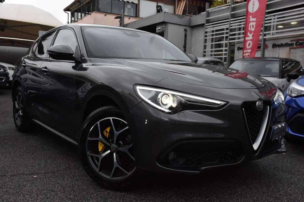 Photo 1 : Alfa Romeo Stelvio 2019 Diesel