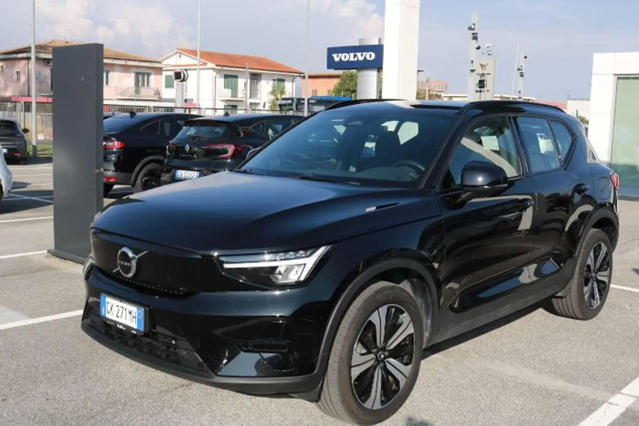 Photo 1 : Volvo Xc40 2023 Electric