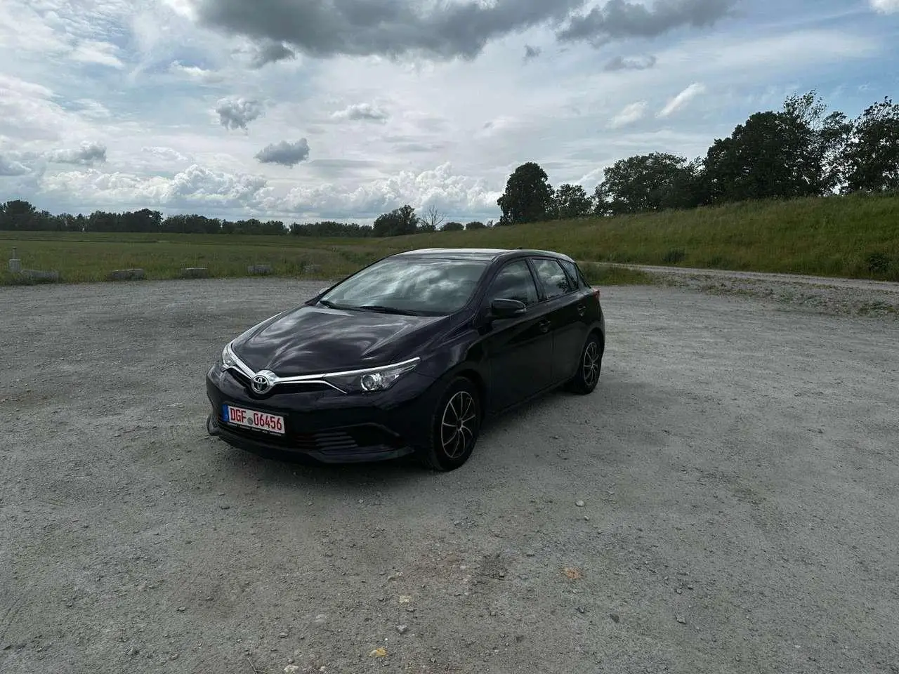 Photo 1 : Toyota Auris 2017 Essence