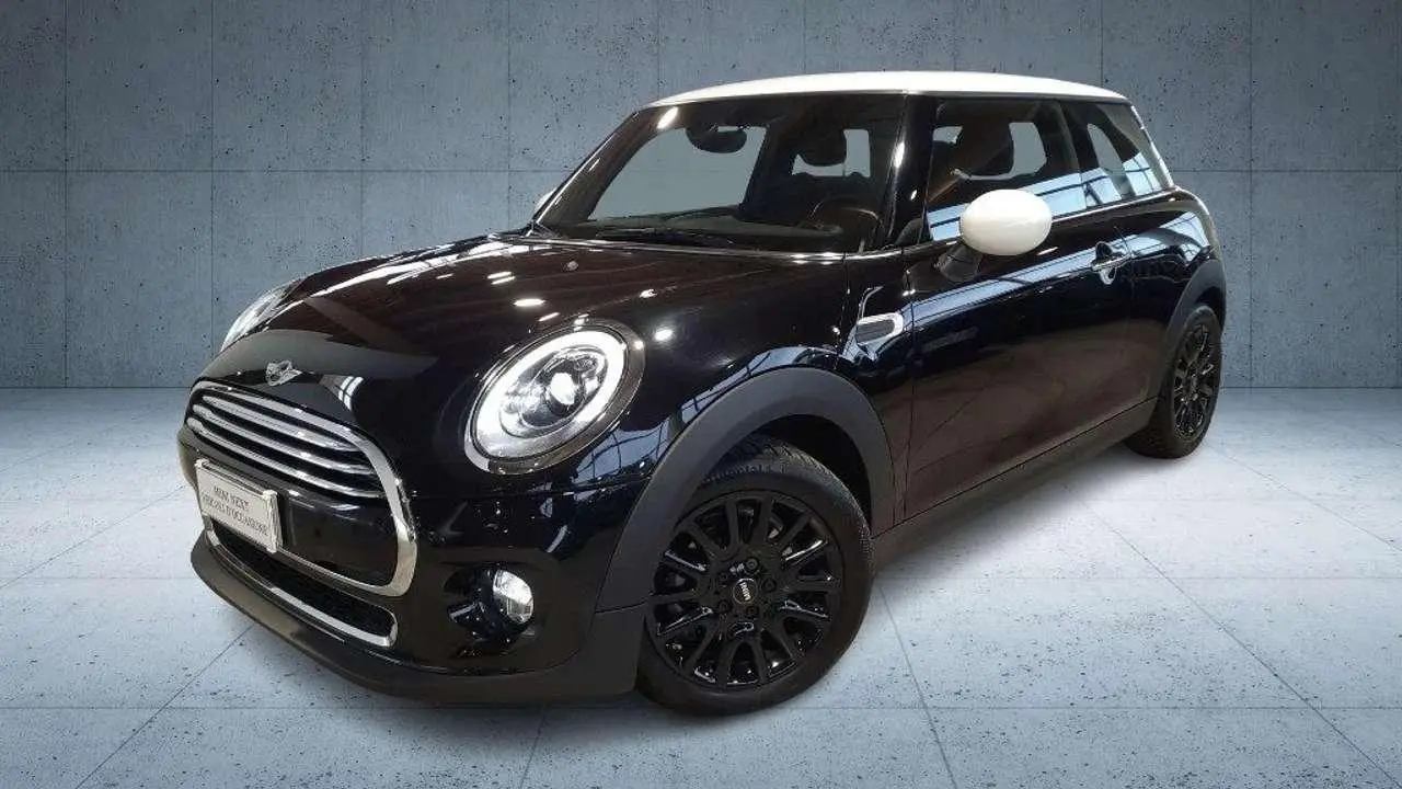 Photo 1 : Mini Cooper 2019 Diesel