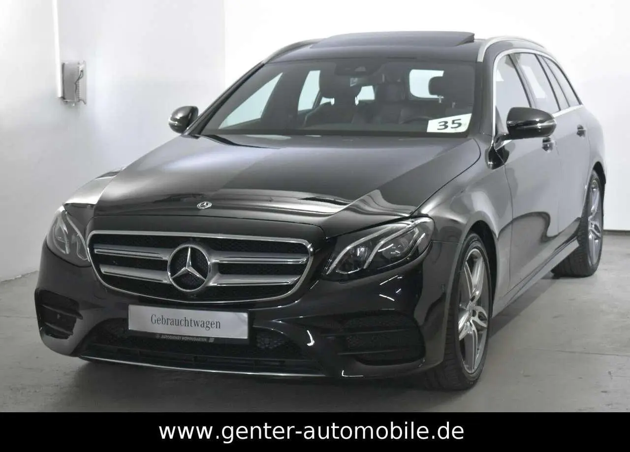 Photo 1 : Mercedes-benz Classe E 2017 Petrol